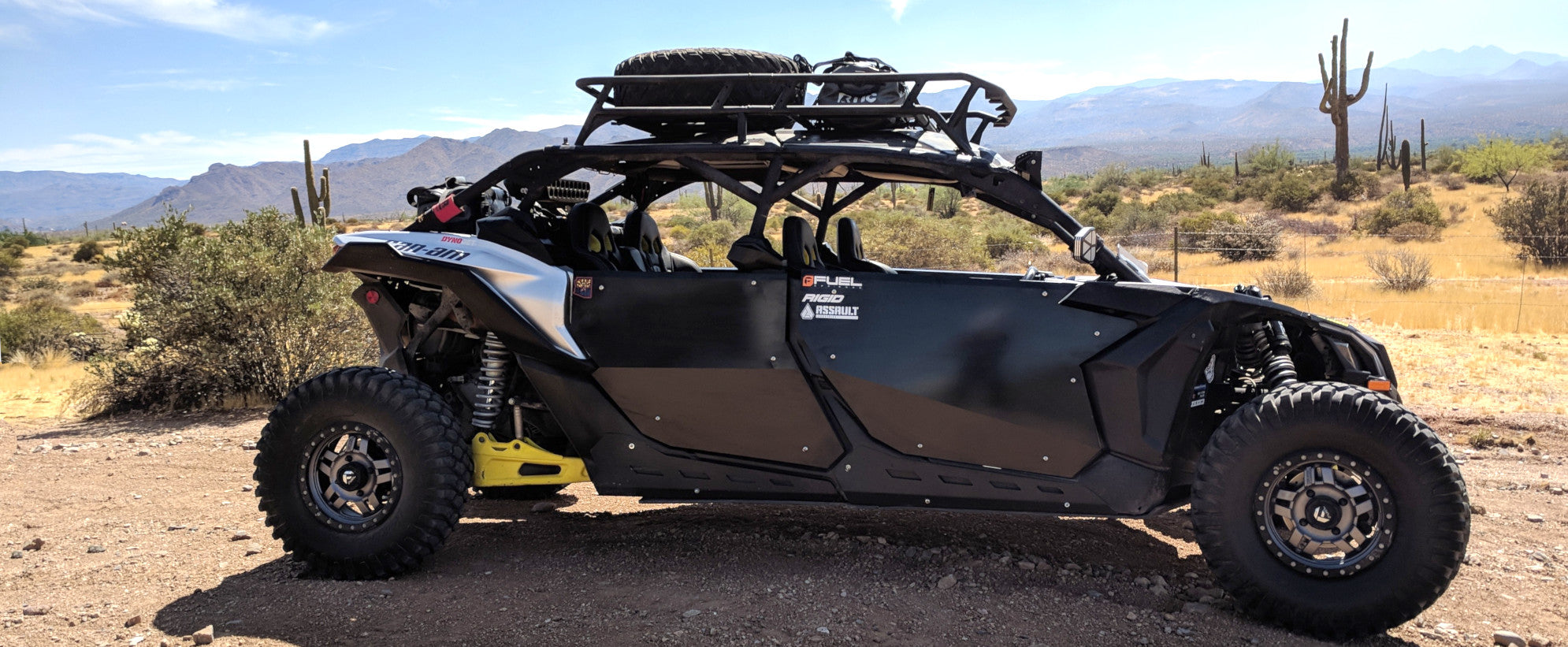 TRANSPORTER RETRO ハードケース　CAMO TRANSPORTER RETRO ハードケース CAMO TRANSPORTER RETRO ハード